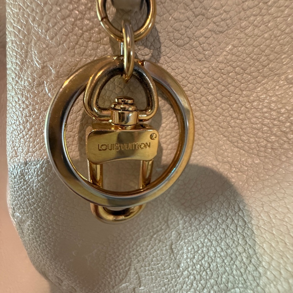 Louis Vuitton Artsy MM Ivory Imprint - Picture 4 of 14